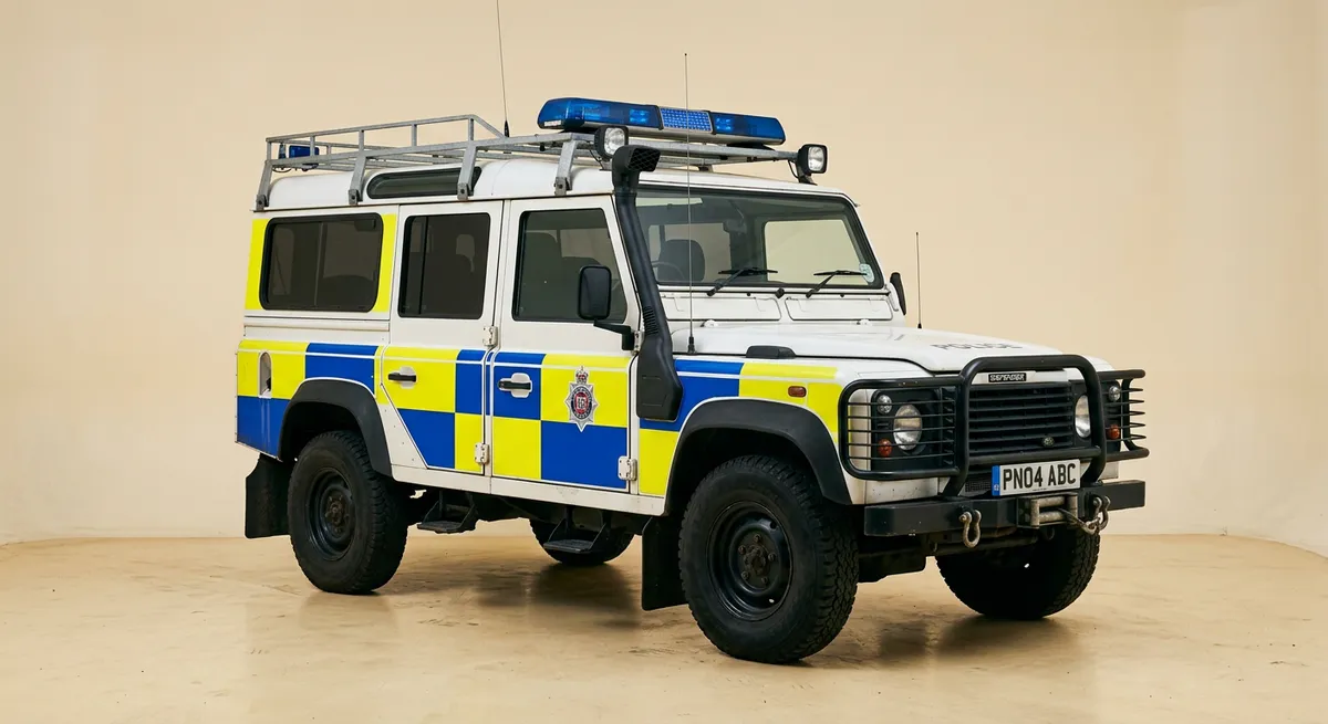 Police Defender Land Rover
